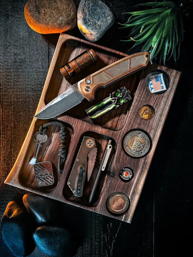 Carved walnut Showcase Tray with a full EDC loadout
